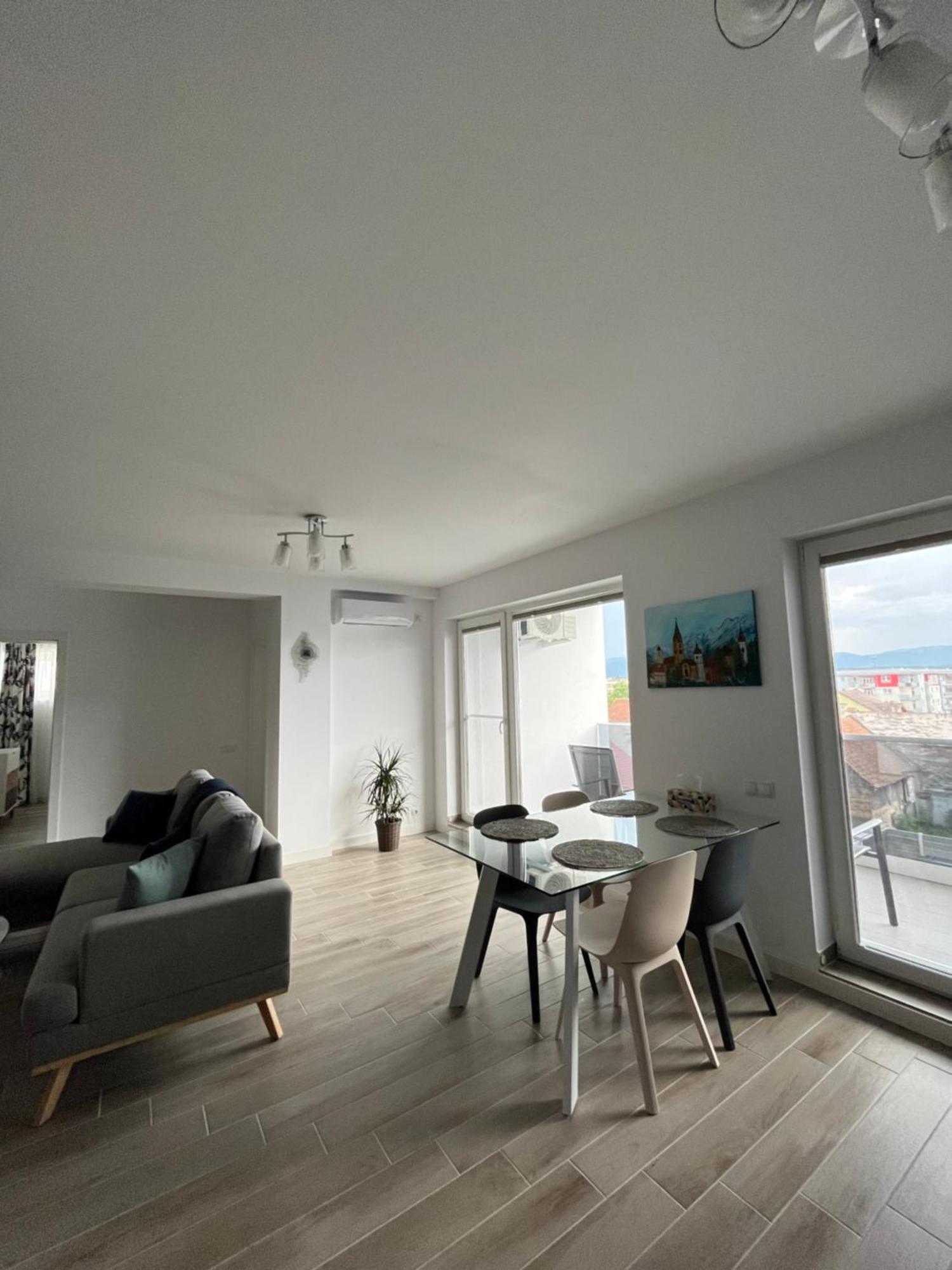 Azzurro Apartment Sibiu Dış mekan fotoğraf