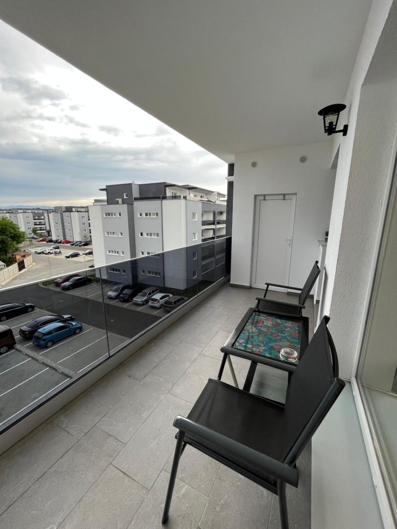 Azzurro Apartment Sibiu Dış mekan fotoğraf